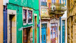 Encontra voos baratos de Faro para Porto