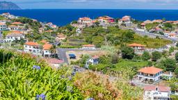 Encontra voos internacionais em promoção a partir de Ilha do Pico