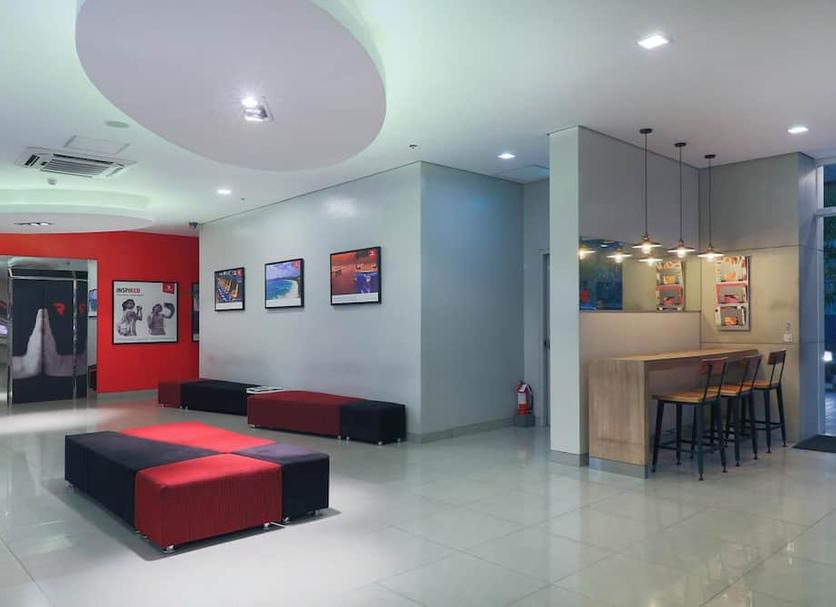Hall Foto