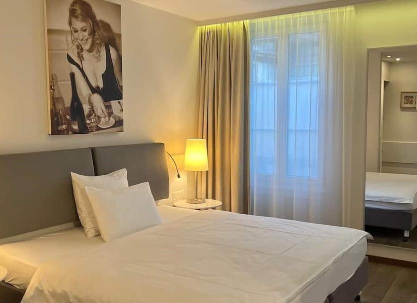 Quarto Foto