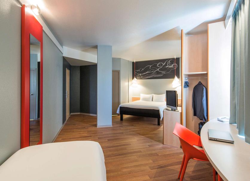 Quarto Foto
