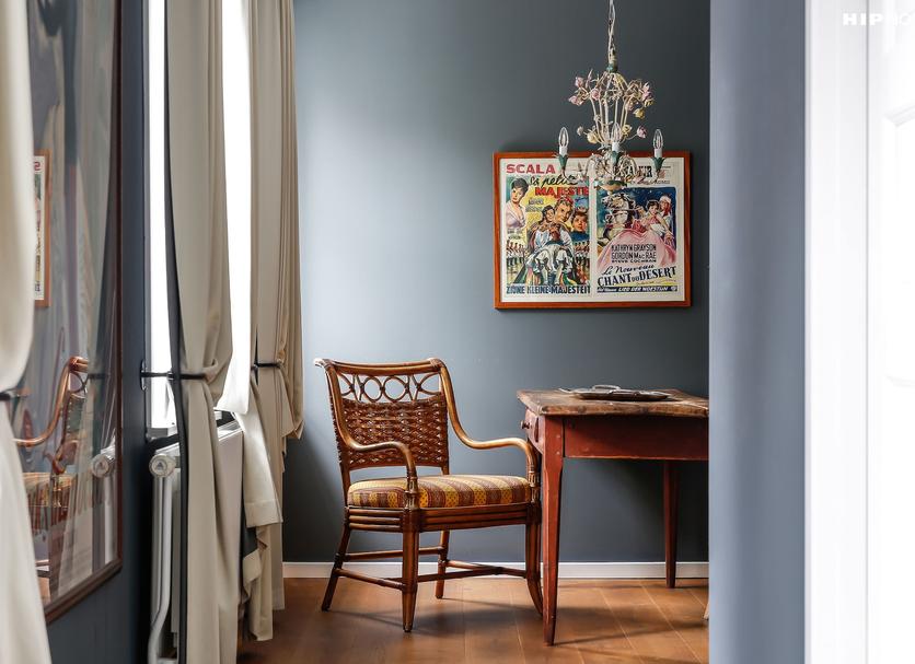 Comodidade do quarto Foto