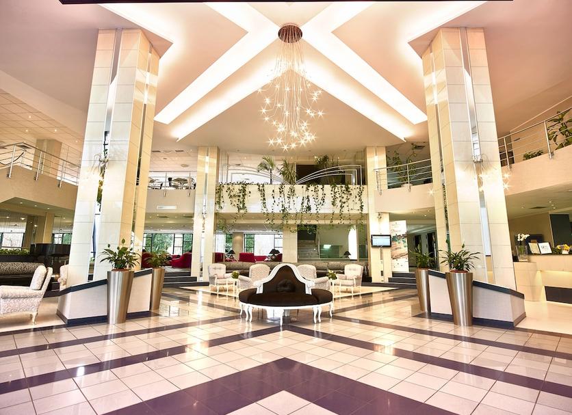 Hall Foto