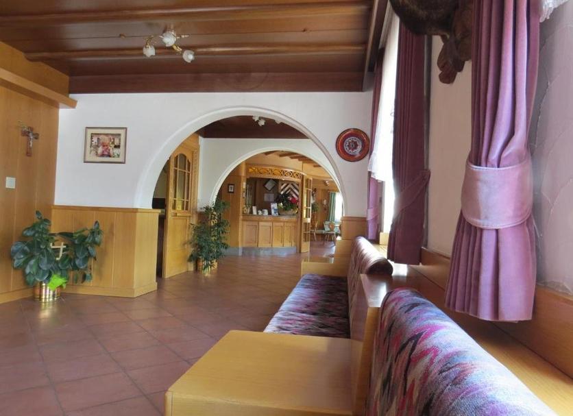 Hall Foto