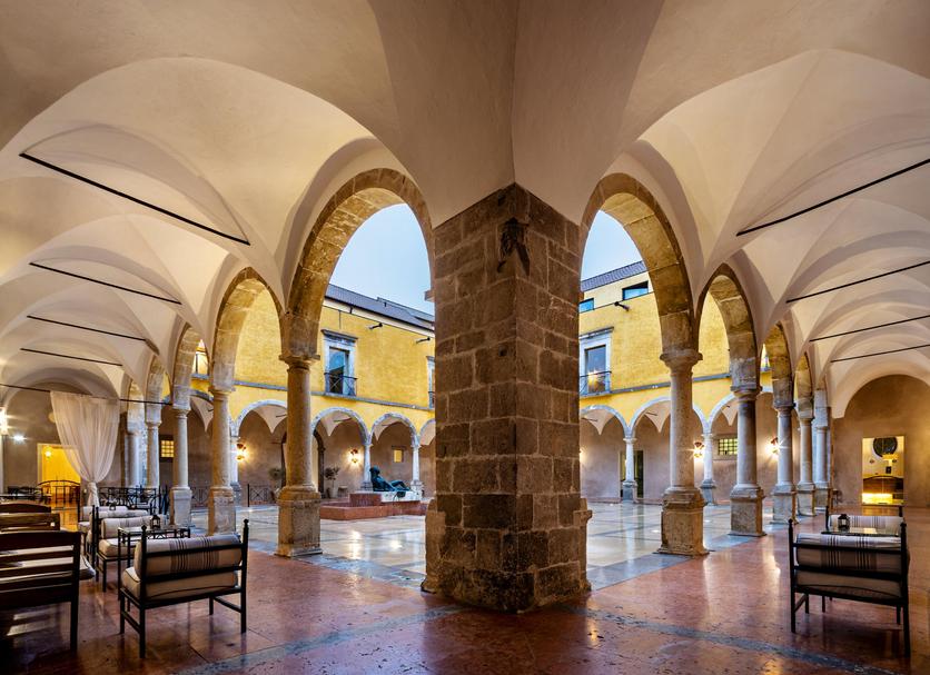 Hall Foto