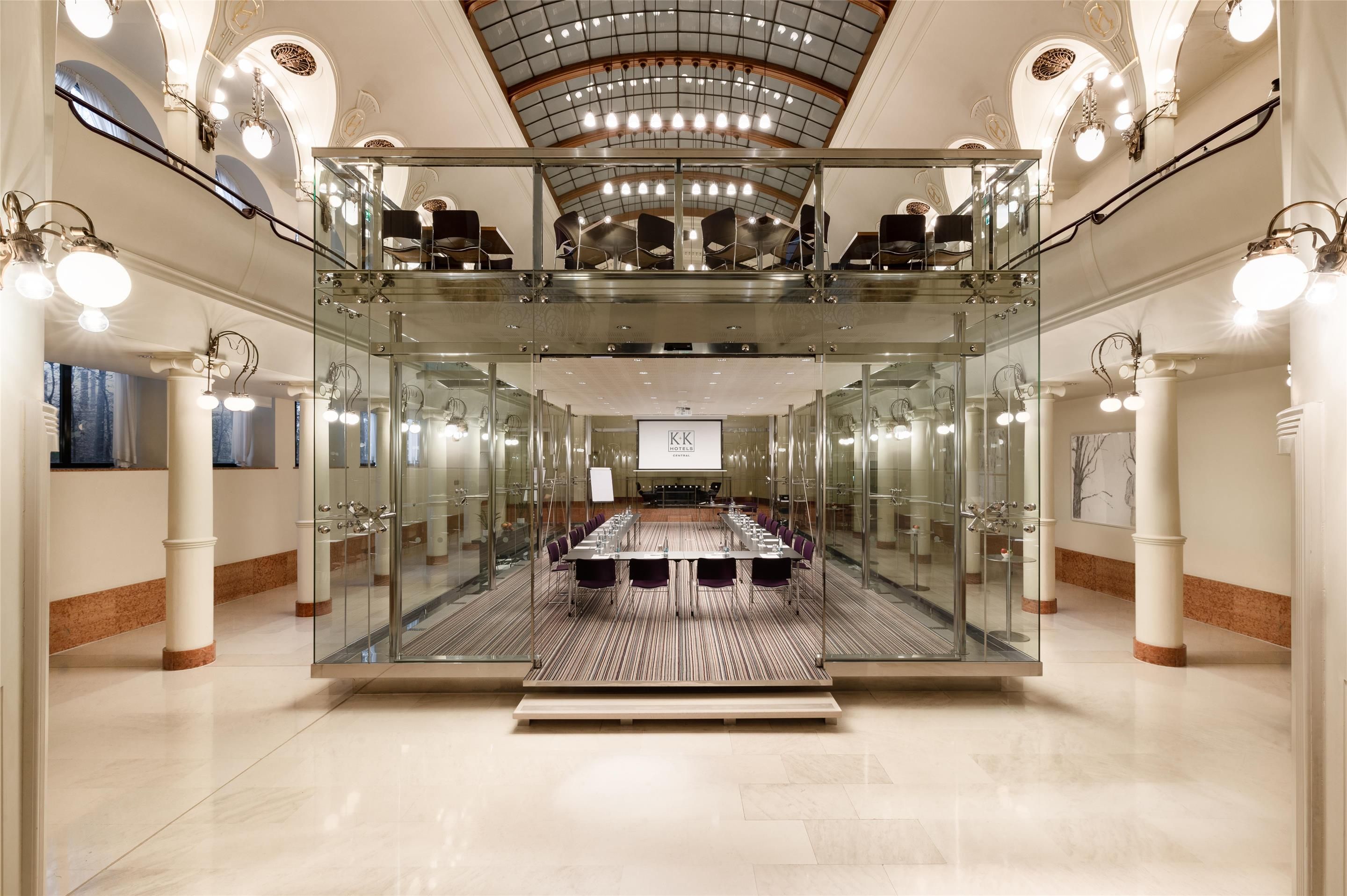 Hall Foto