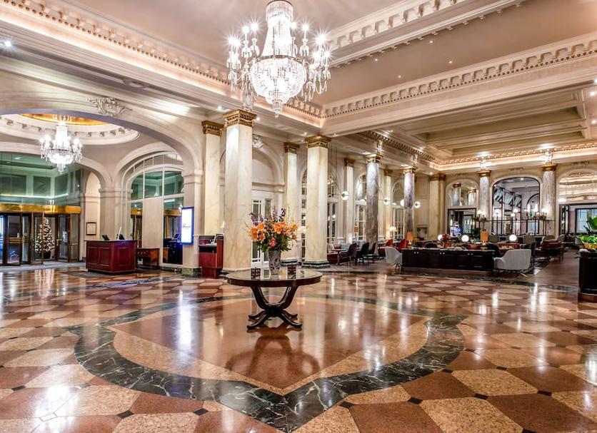 Hall Foto