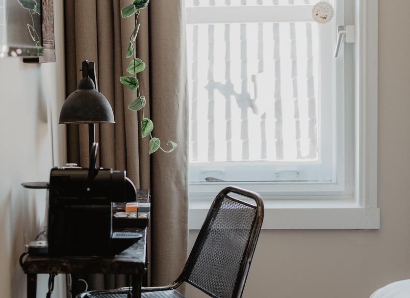 Comodidade do quarto Foto