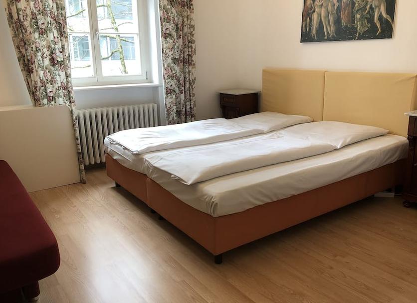 Quarto Foto
