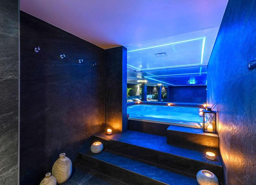 SPA Foto
