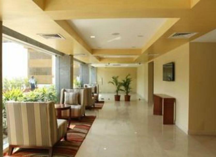 Hall Foto