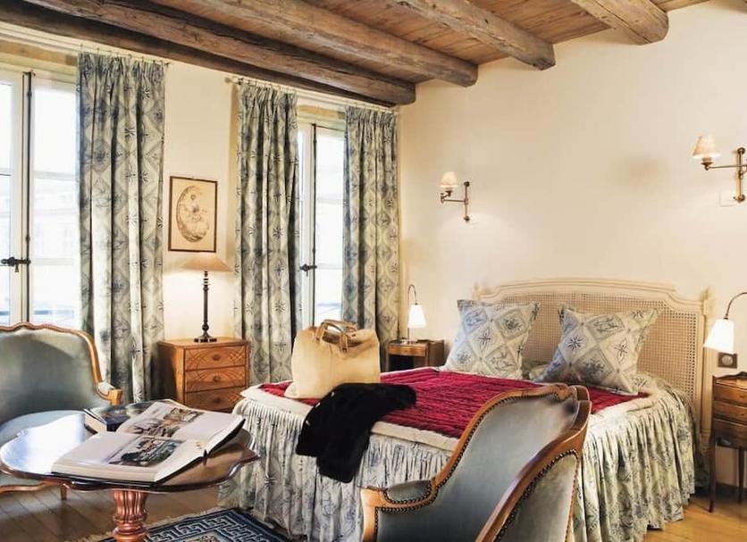 Quarto Foto