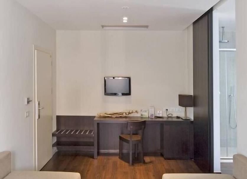 Comodidade do quarto Foto