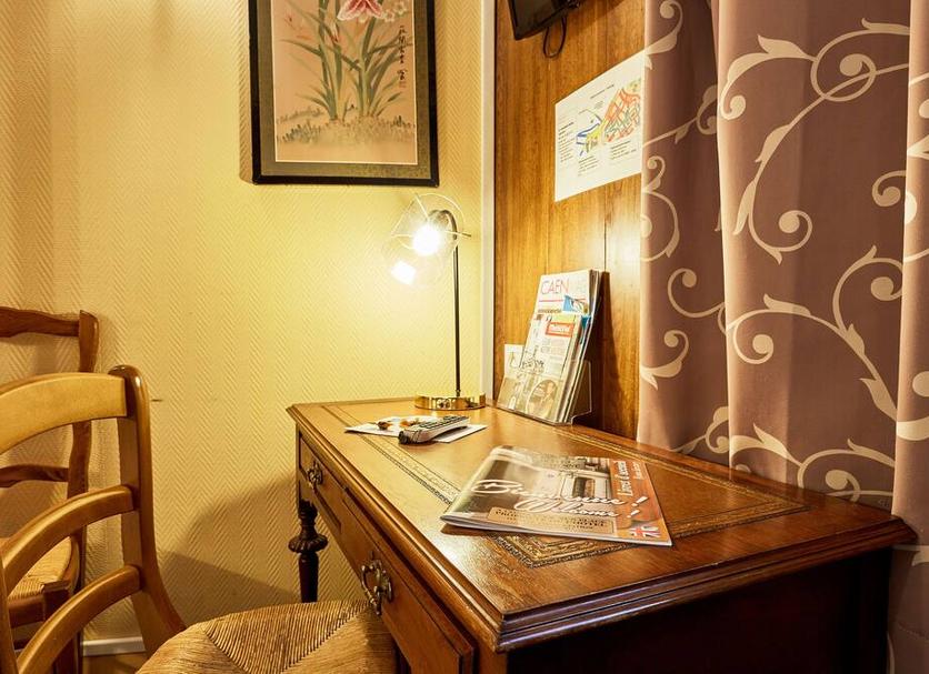 Comodidade do quarto Foto