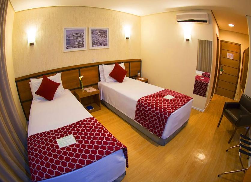 Quarto Foto
