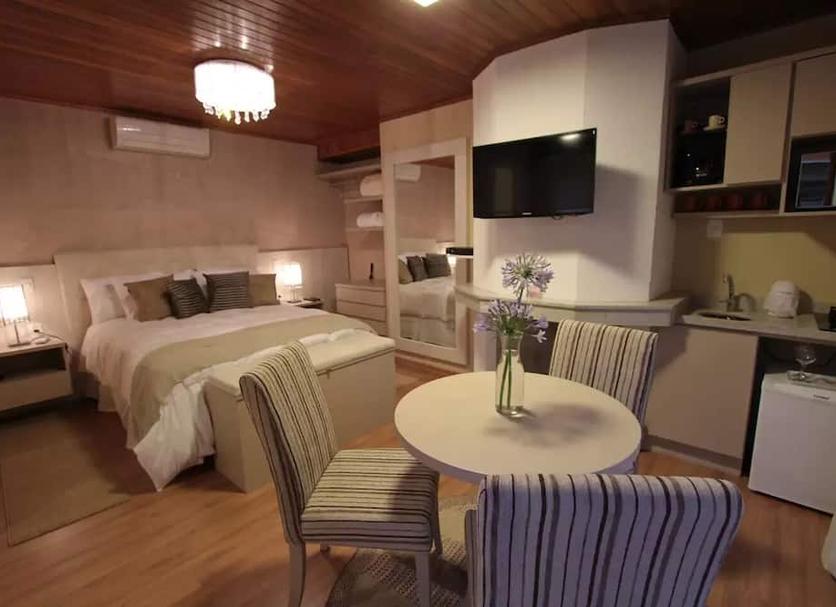 Quarto Foto