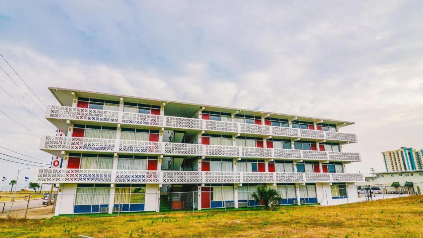 The Midtown Inn & Cottages
