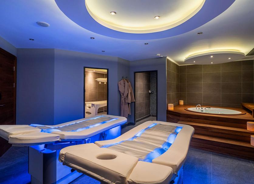 SPA Foto