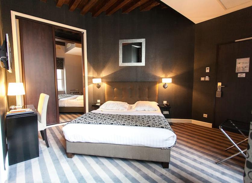 Quarto Foto