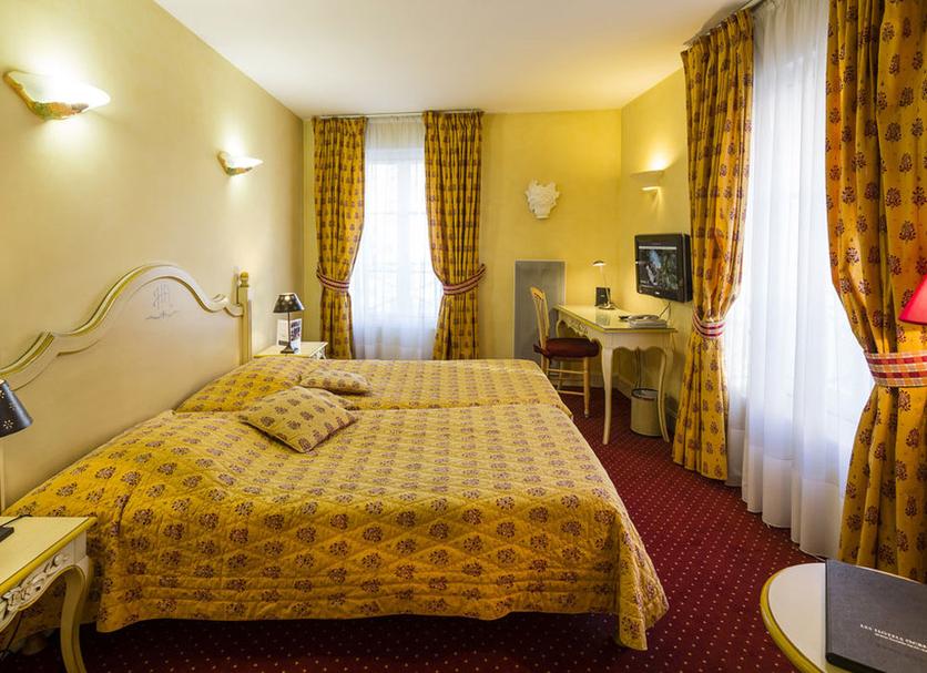 Quarto Foto