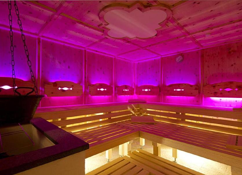 SPA Foto