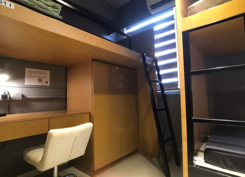 Comodidade do quarto Foto