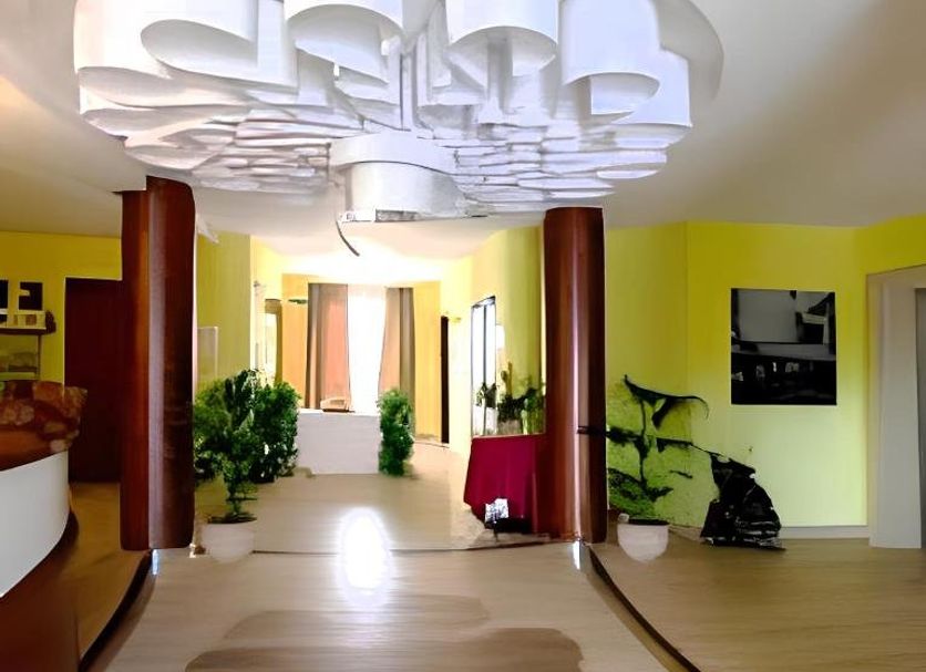 Hall Foto