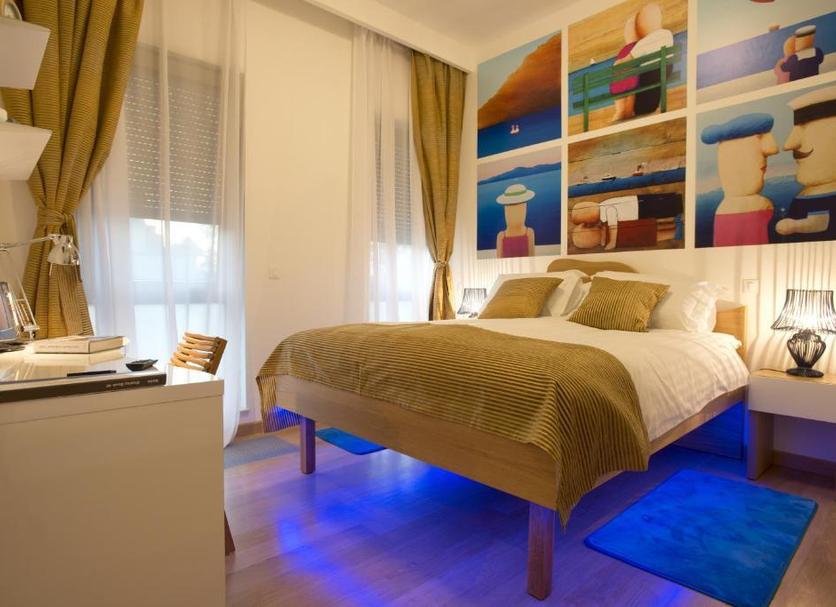 Quarto Foto