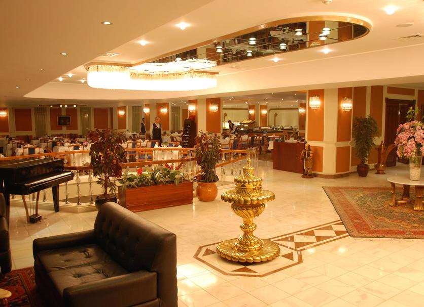 Hall Foto