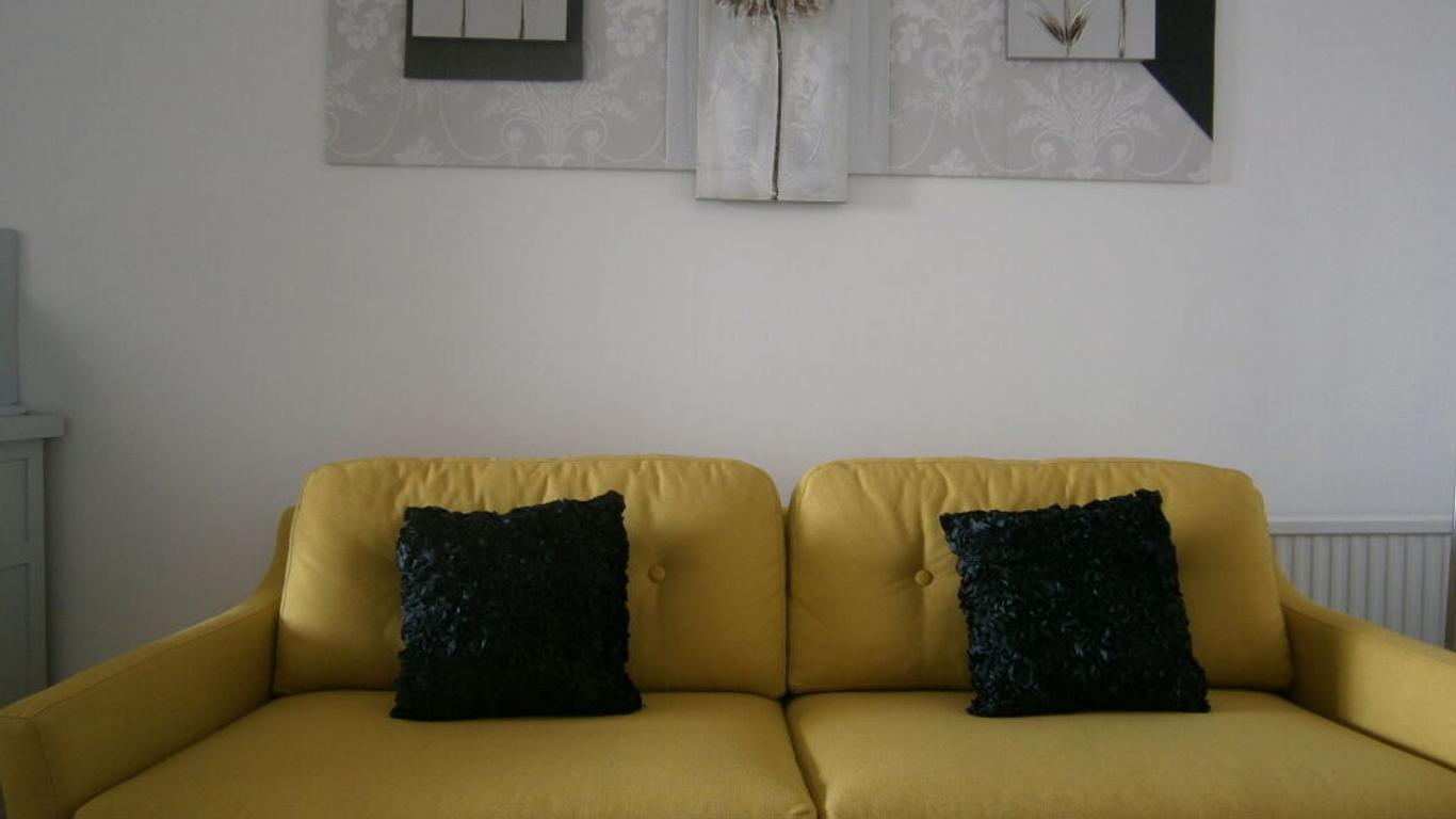Seasons Guest House