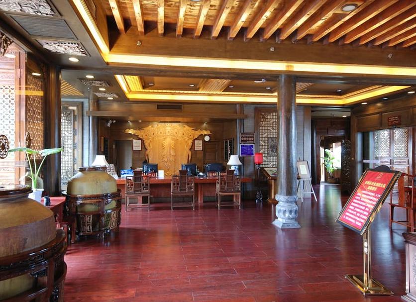 Hall Foto