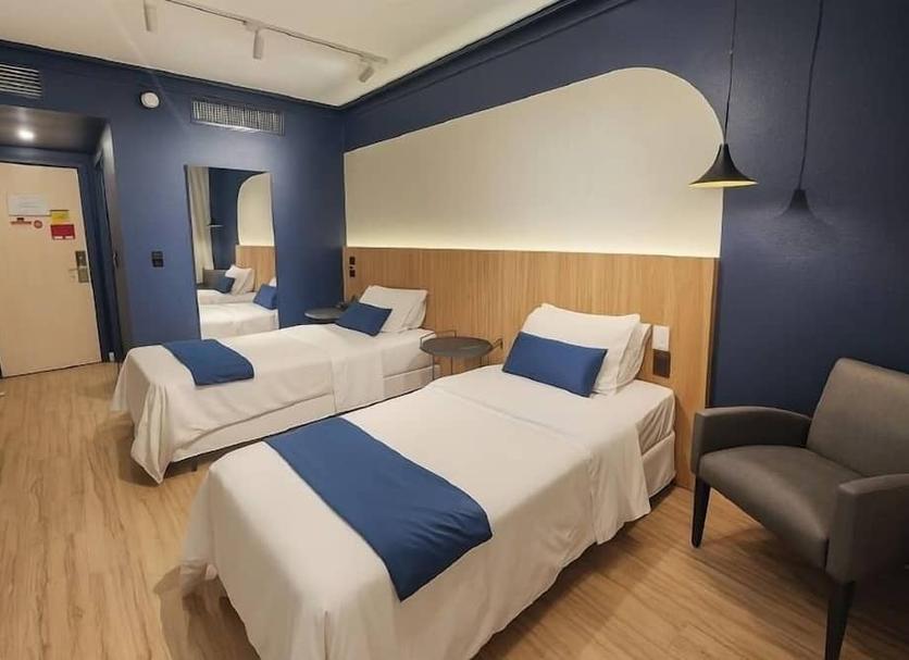 Quarto Foto