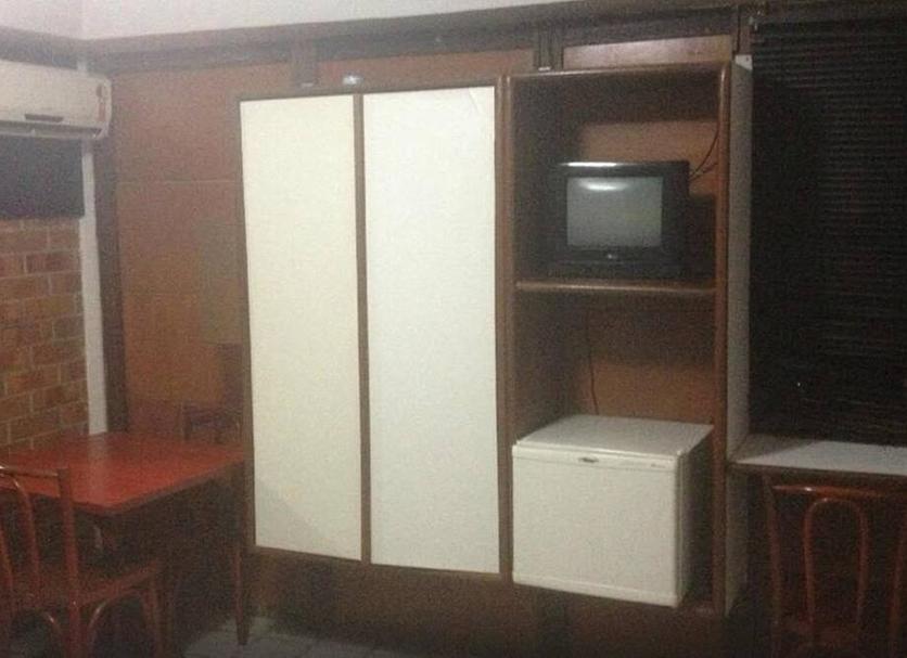 Comodidade do quarto Foto