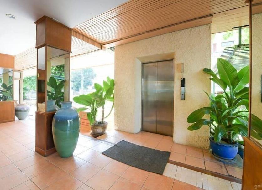 Hall Foto