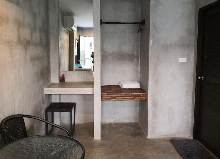 Comodidade do quarto Foto