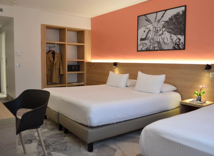 Quarto Foto