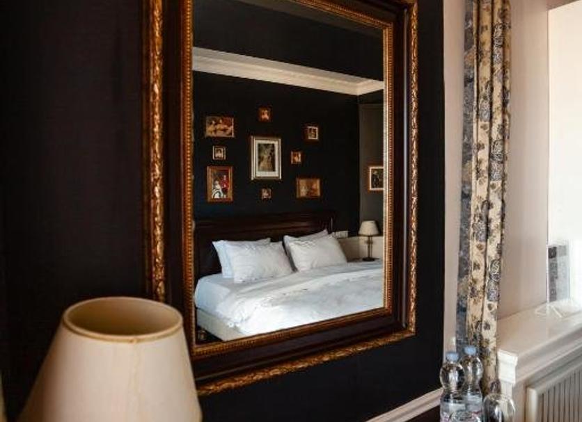 Comodidade do quarto Foto