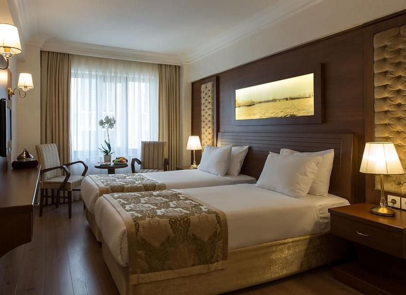 Quarto Foto