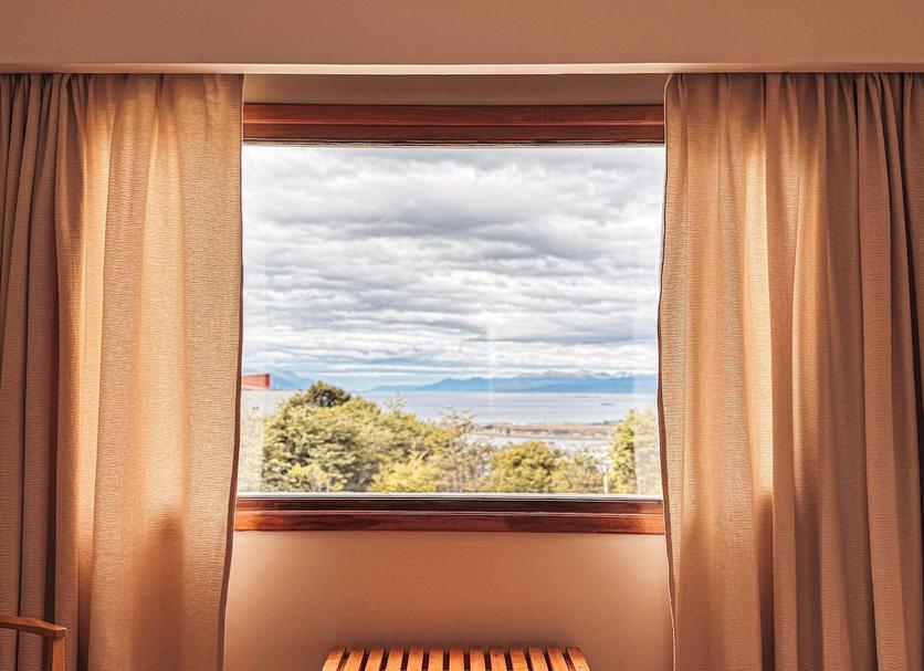 Comodidade do quarto Foto