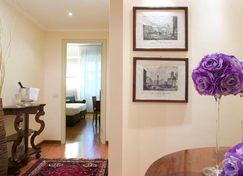 Comodidade do quarto Foto