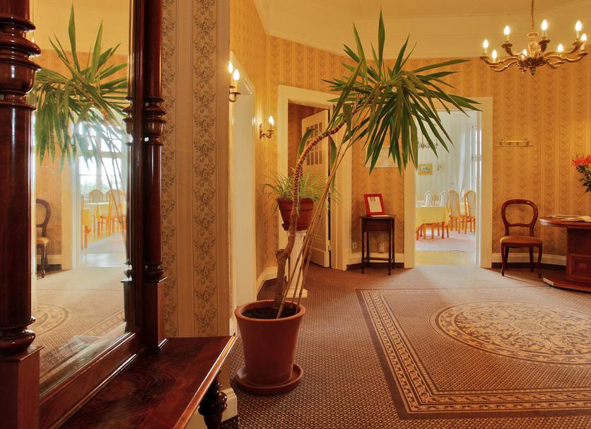 Hall Foto