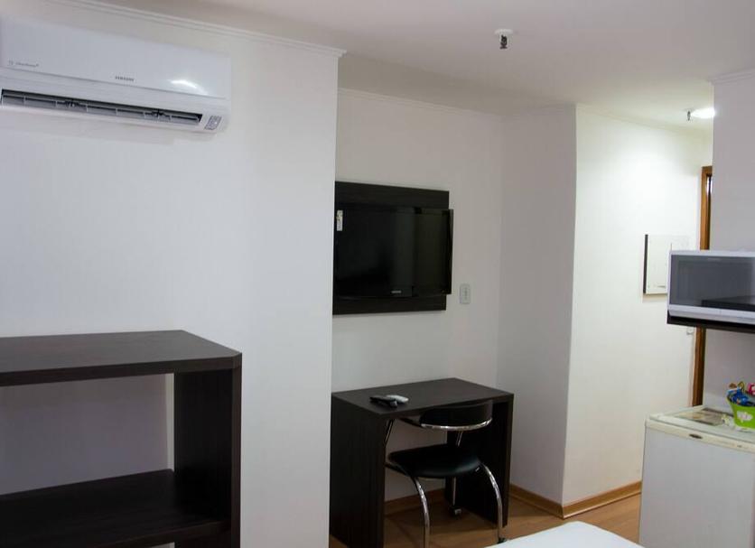 Comodidade do quarto Foto
