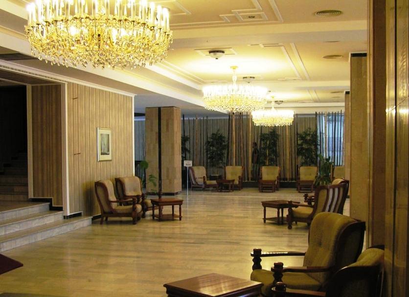 Hall Foto
