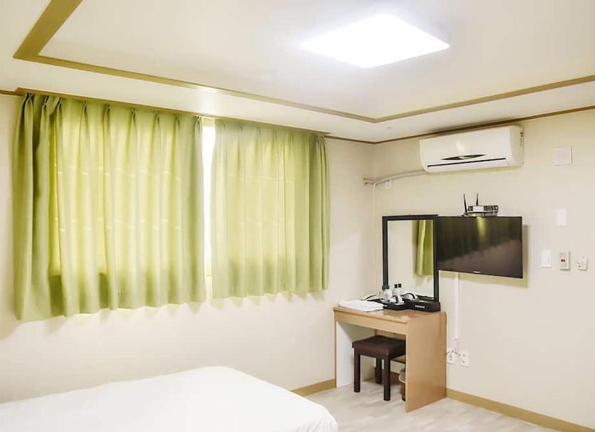 Comodidade do quarto Foto