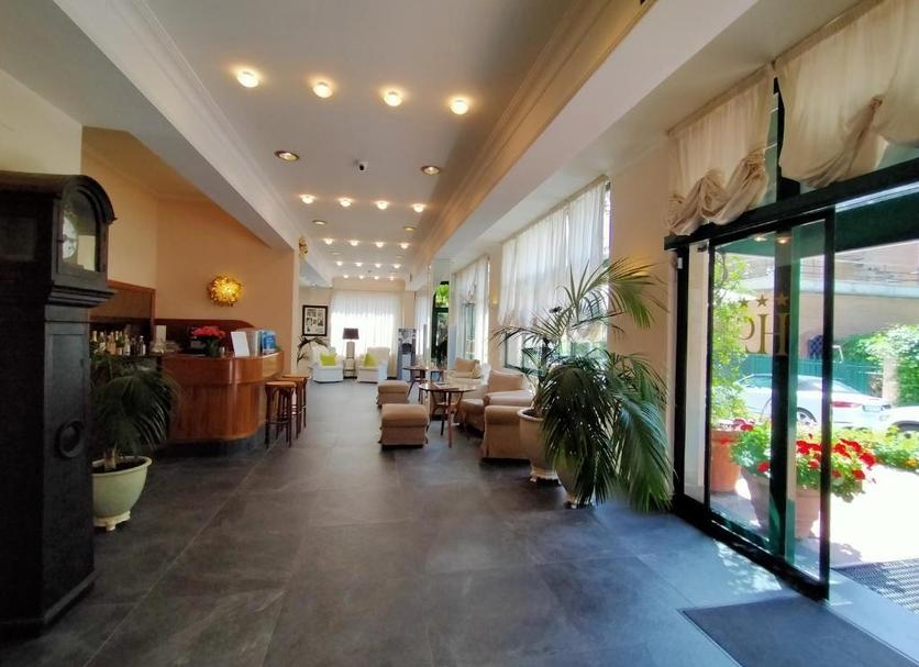 Hall Foto