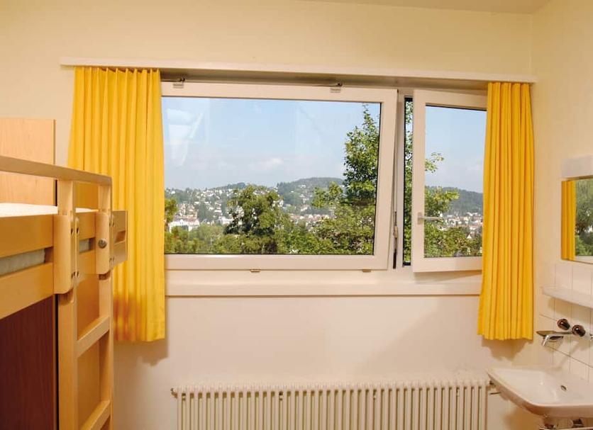 Comodidade do quarto Foto