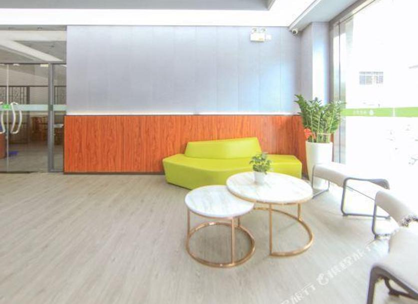 Hall Foto