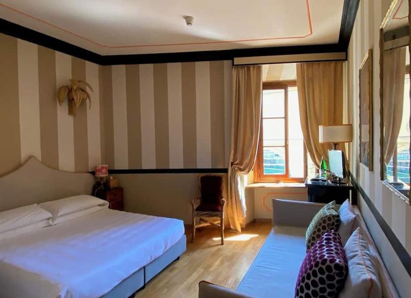 Quarto Foto