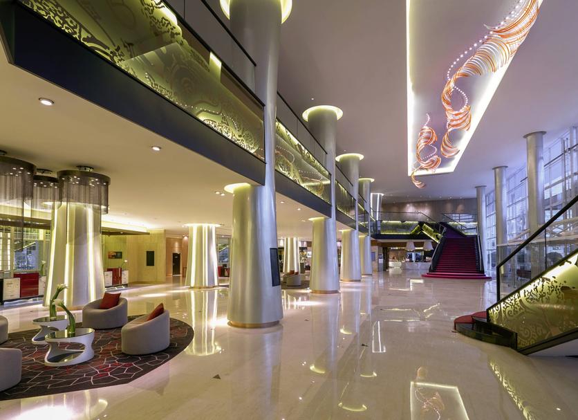Hall Foto