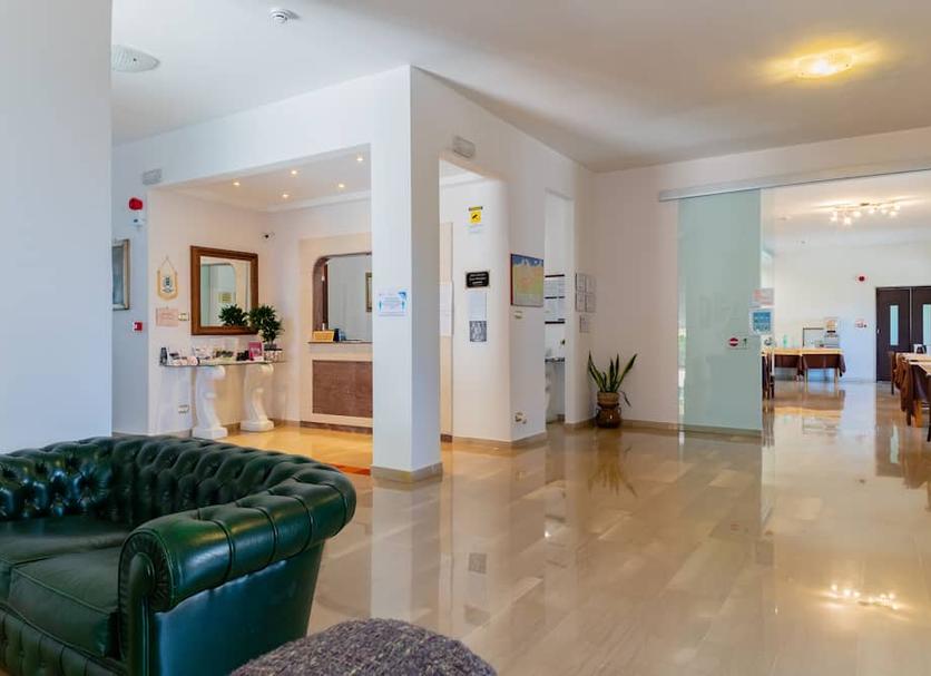 Hall Foto